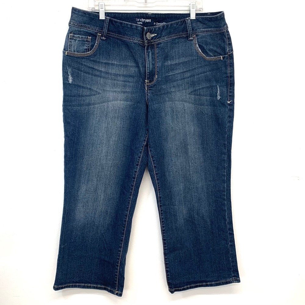 Lane Bryant Capri Genius Fit Jeans Size 18 Medium Wash Distressed Stretch Denim